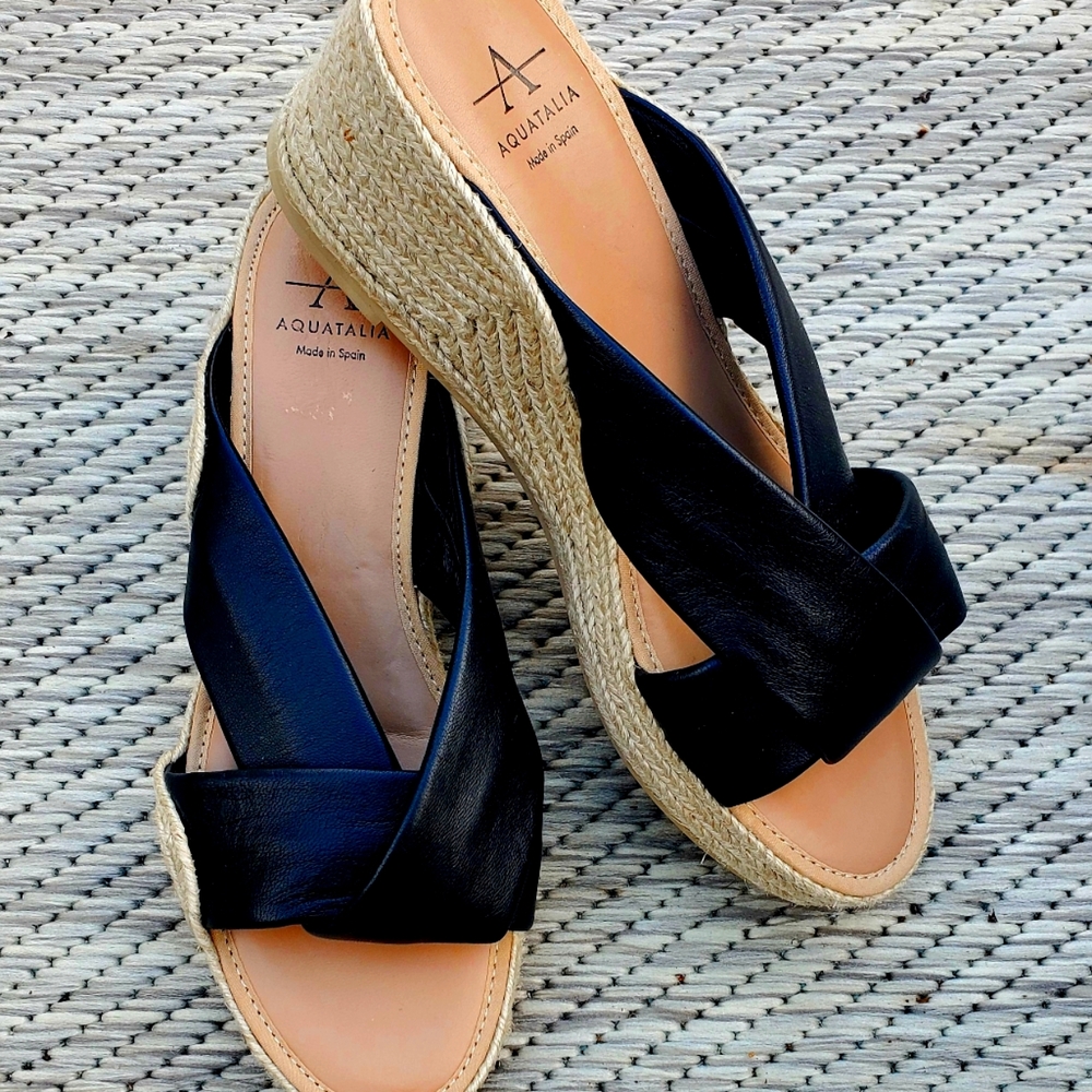 Aquatalia Women's Black Wedge Sandals
